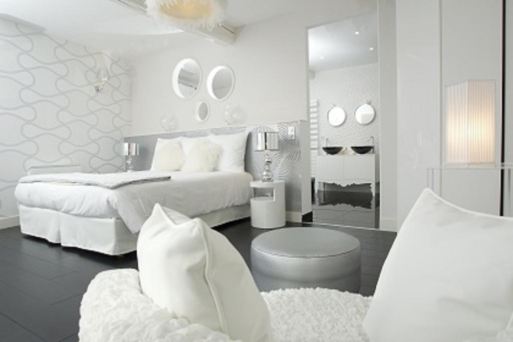 Aux 5 Sens Bed & Breakfast Tillé Екстериор снимка