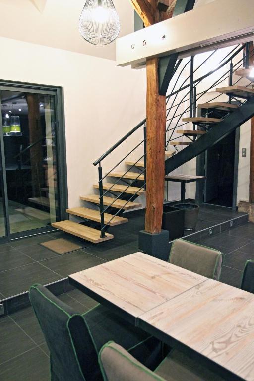 Aux 5 Sens Bed & Breakfast Tillé Екстериор снимка