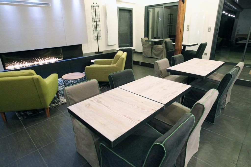 Aux 5 Sens Bed & Breakfast Tillé Екстериор снимка